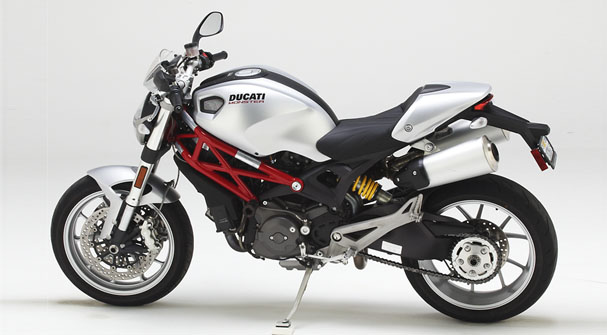 Ducati Monster 1100 & 796