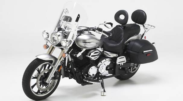 Yamaha V-Star 950